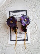 画像: 3弁の花冠(紫・金)チタンピアス